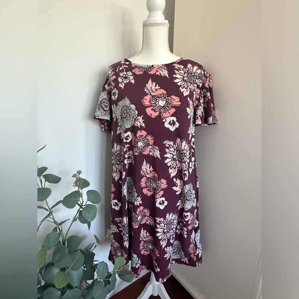 LuLaRoe Roselyn Smocked Flutter Sleeve Floral Print Dress Purple Pink Large